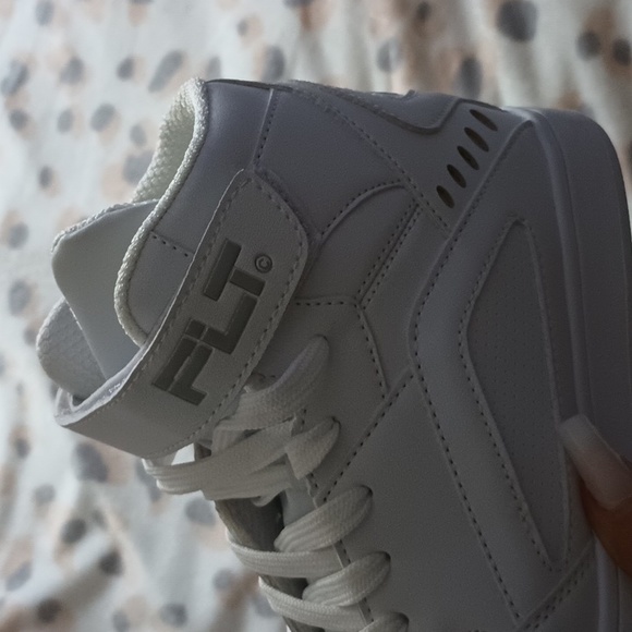 PLT Tennis Shoes Sneakers - Picture 9 of 11